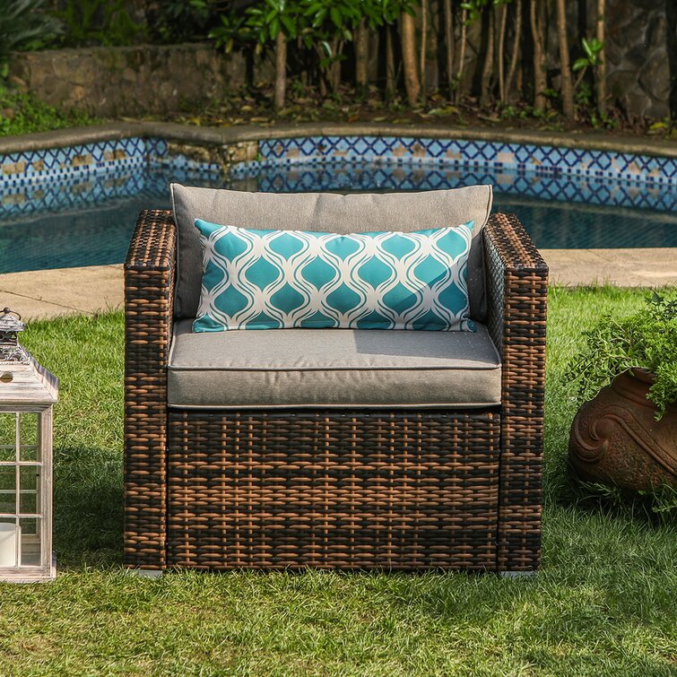 Wicker chairs with discount cushions